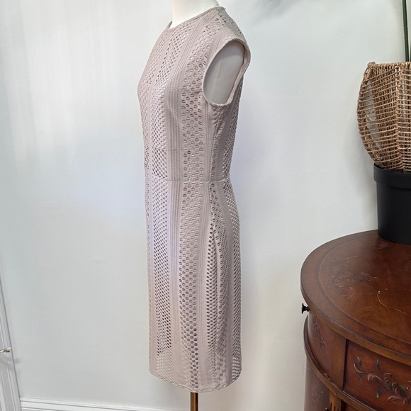 Twenty Elegant Lined Lace Sleeveless Dress Soft M - Picture 7 of 12